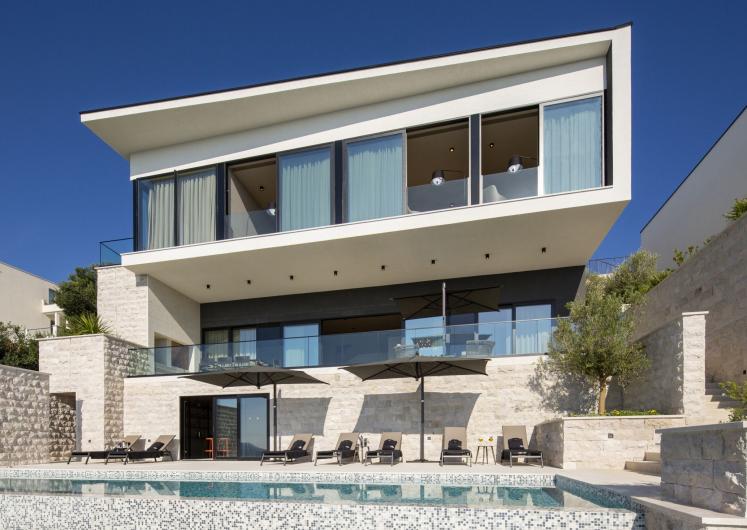 Image of Villa Elena