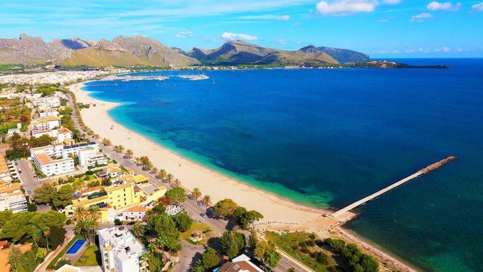 Playa de Port Pollensa, best beaches in Mallorca, Mallorca beach holiday, Balearics holiday, best beaches in the Balearics